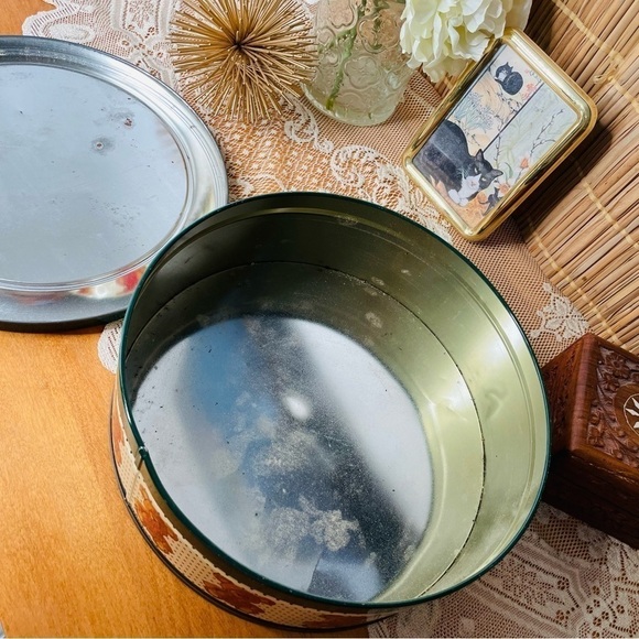 💫 Teddy Bear Cottage Core Large Round Metal Country Tin - Picture 9 of 9